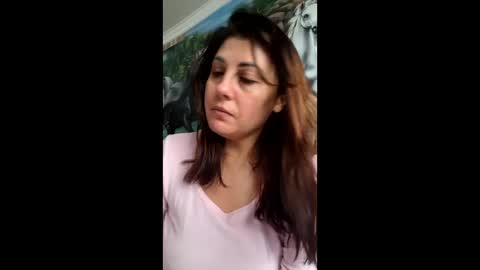 albina online show from February 6, 10:18 am