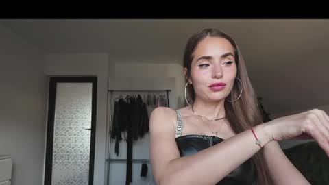 Alecssalove online show from March 23, 1:17 pm