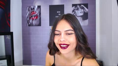 Snapshot of aleesha_cameron02 chatting on September 13, 9:34 pm Alice in wonderland online show from September 13, 9:34 pm
