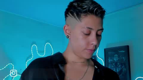 Alejandra online show from March 18, 5:23 am