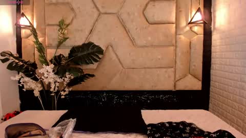 aleja__slav3 online show from June 20, 10:46 pm
