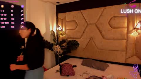 aleja__slav3 online show from July 18, 10:45 pm