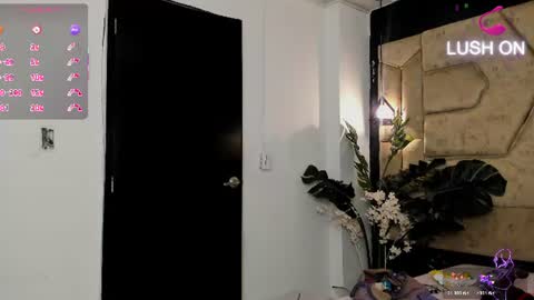 aleja__slav3 online show from July 31, 10:55 pm