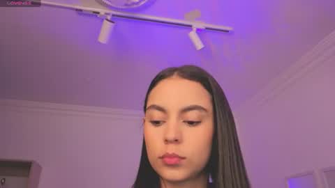 Alejandra online show from June 11, 11:40 am