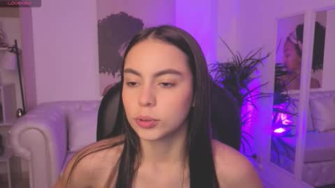 Alejandra online show from March 12, 11:57 am