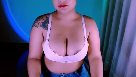 Snapshot of alejandra_conde chatting on February 28, 1:26 am Alejandra online show from February 28, 1:26 am