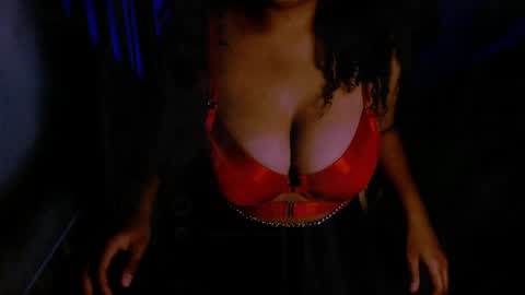 Alejandra  online show from May 19, 1:56 am