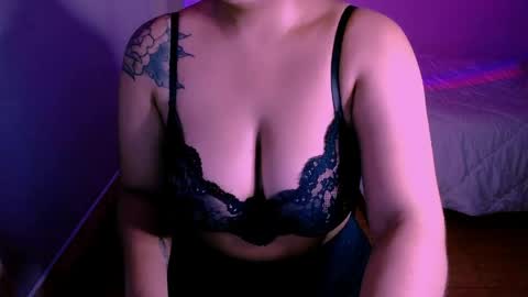 Alejandra  online show from June 4, 12:38 am