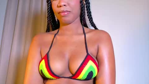 alejandra_dunn1 online show from June 11, 11:45 pm