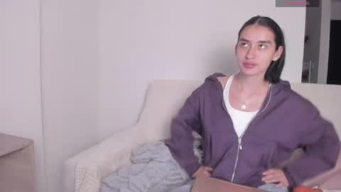 alejandraaa_ online show from March 17, 2:59 am