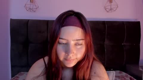 Alejita699 online show from August 3, 10:48 pm