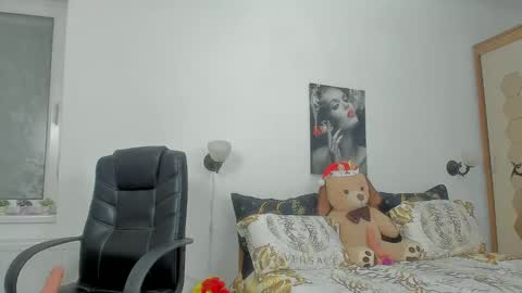 aleksa online show from December 14, 8:08 pm