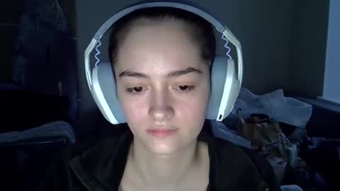 alena_0707 online show from January 18, 1:40 pm