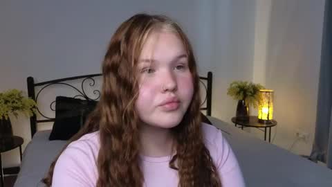 aleskasage online show from June 4, 1:48 pm