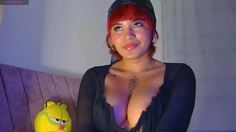 alessia_temptation online show from May 30, 9:40 am