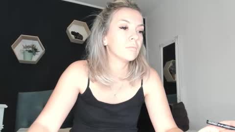 alesys69 online show from February 26, 11:59 pm