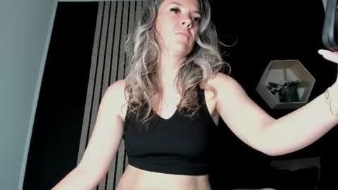 alesys69 online show from June 14, 10:21 pm