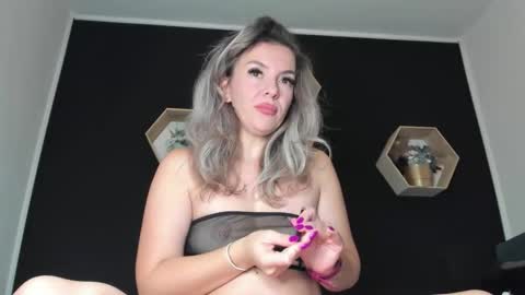 alesys69 online show from October 4, 11:31 pm