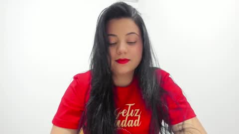 Alejandra online show from December 24, 9:00 pm