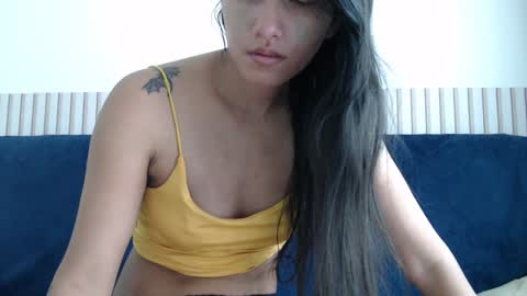 Snapshot of alex_nicha chatting on October 2, 3:55 am Nicha online show from October 2, 3:55 am
