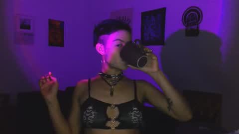 Alex online show from July 7, 12:35 am