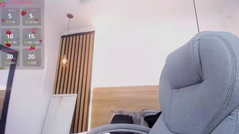 Alexa Forbes online show from July 18, 2:26 am