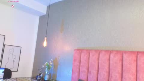 Alexa Thaylor online show from March 10, 5:06 pm