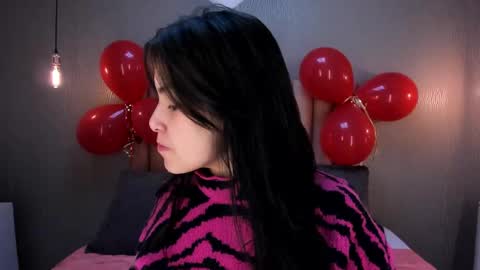 Alexa Thaylor online show from February 27, 2:43 pm