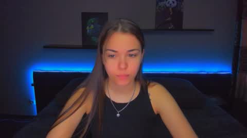 angel online show from March 2, 12:43 am