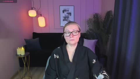 Alexandra online show from February 8, 2:05 pm