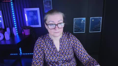 Alexandra online show from February 21, 8:49 pm