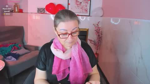 Alexandra online show from February 14, 1:57 pm