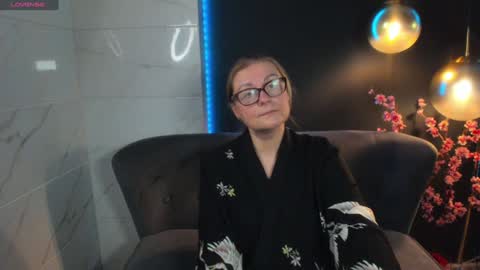 Alexandra online show from December 29, 12:20 am