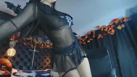 Alex online show from October 5, 7:30 pm