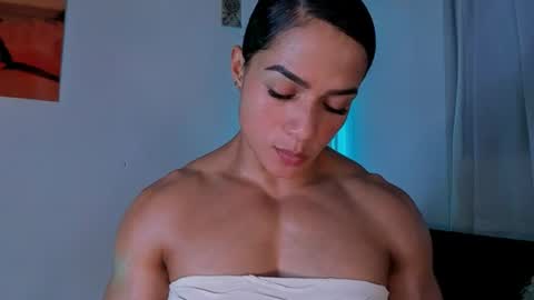 alexiafit online show from August 6, 9:55 pm