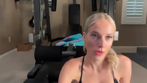 alexispaige06 online show from July 28, 4:16 pm
