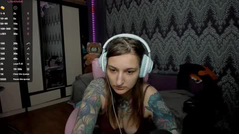 Alex online show from December 6, 11:35 pm