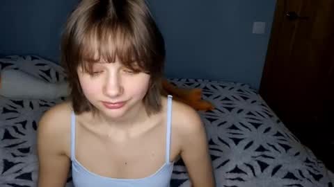 Maria online show from November 3, 5:28 pm