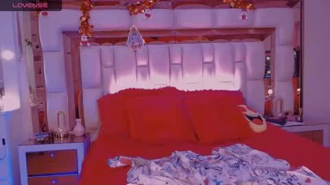 aliana_ross online show from November 26, 12:33 am