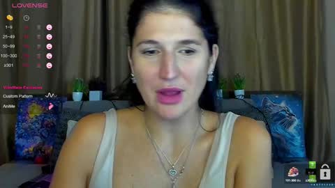 Alianna online show from October 16, 11:57 am