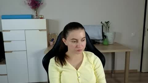 Alice online show from September 25, 6:17 pm