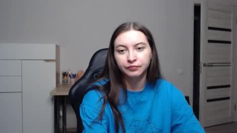 Alice online show from February 27, 8:53 pm