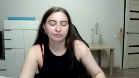 Alice online show from August 3, 3:50 pm