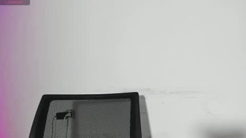 alice_cespedes online show from December 21, 10:08 pm