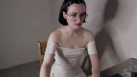 Alice online show from September 14, 10:51 pm