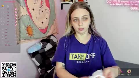 alice_halle online show from December 16, 9:48 am