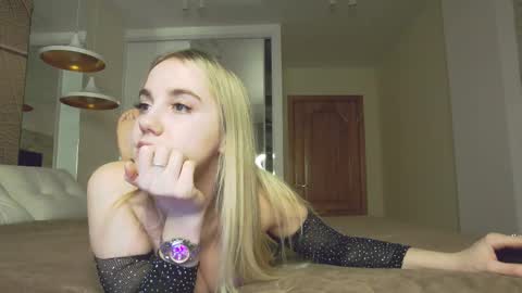 Alice online show from February 23, 10:59 pm