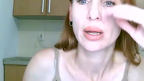 Alice Sewx online show from August 1, 2:52 pm