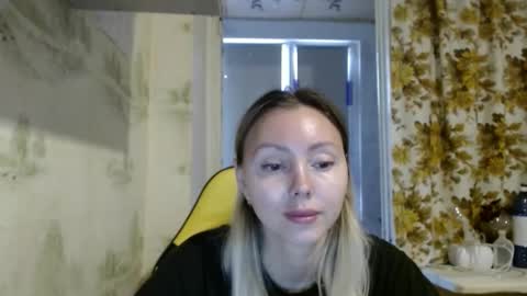 Alice smiles online show from May 23, 6:01 am
