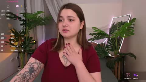 Alice  online show from September 10, 2:39 pm